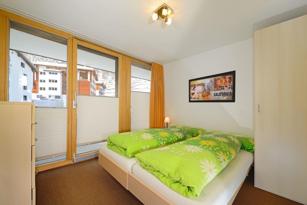 Ferienwohnung Haus Achilles Zermatt Room photo